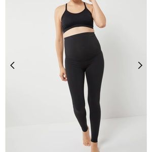 Beyond the Bump Maternity Full Length Leggings size small